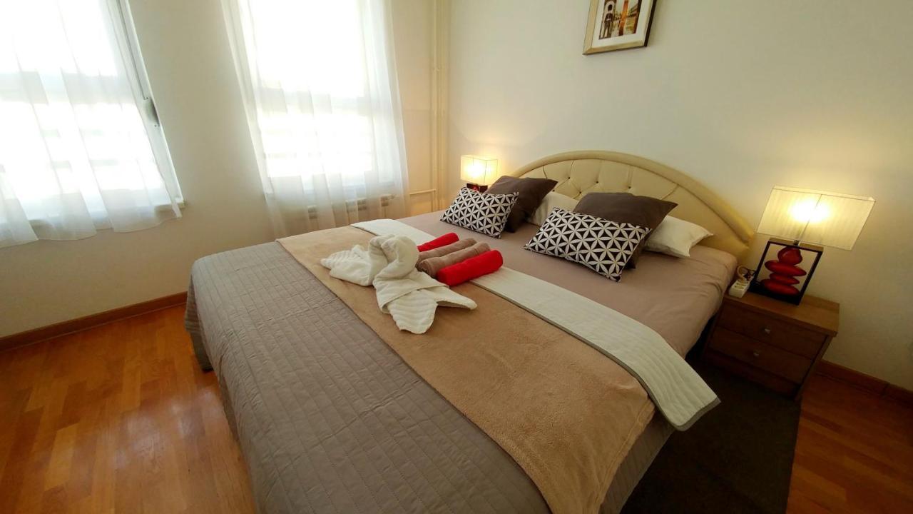 Apartments Belville Lux Belgrado Exterior foto