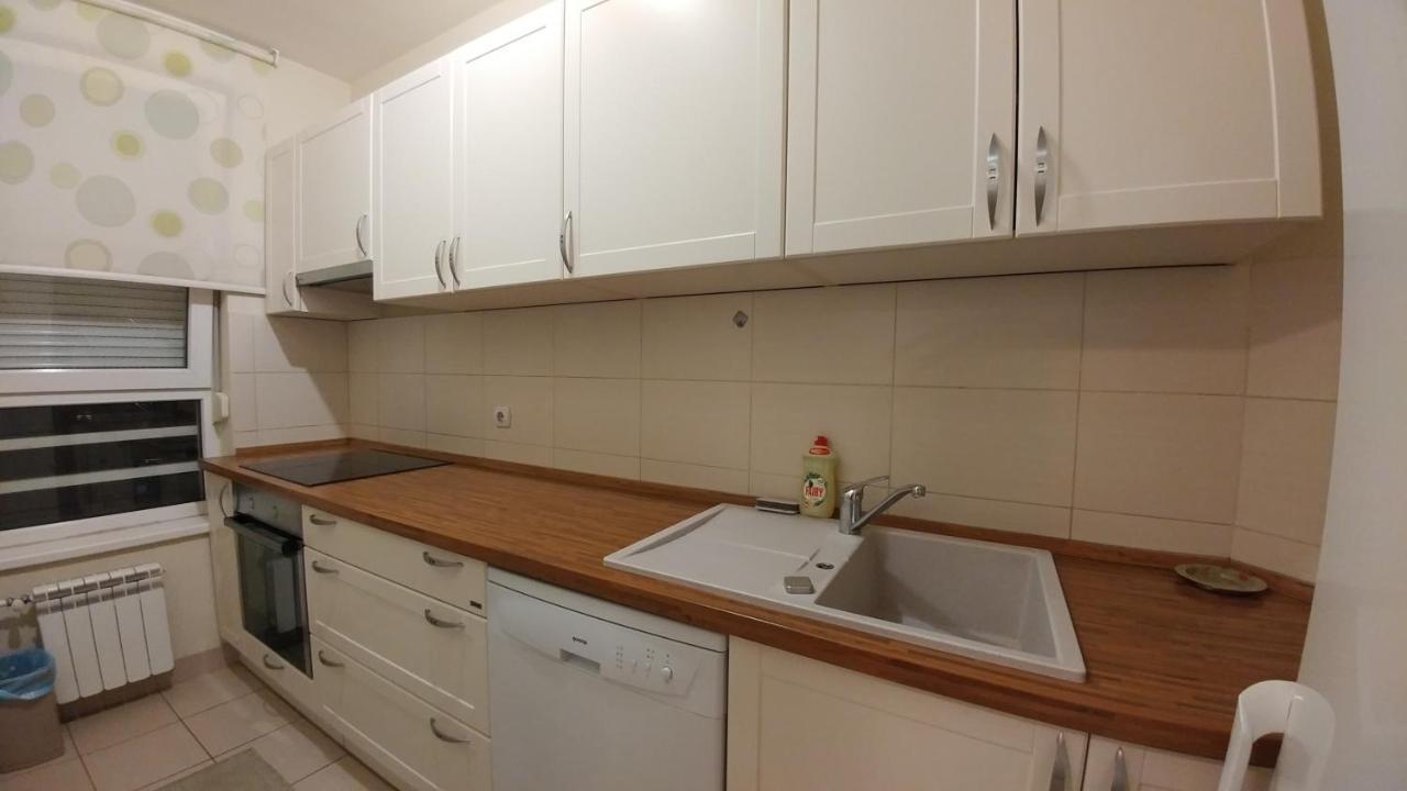 Apartments Belville Lux Belgrado Habitación foto