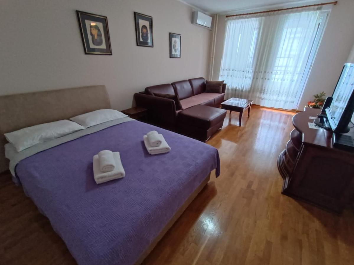 Apartments Belville Lux Belgrado Habitación foto