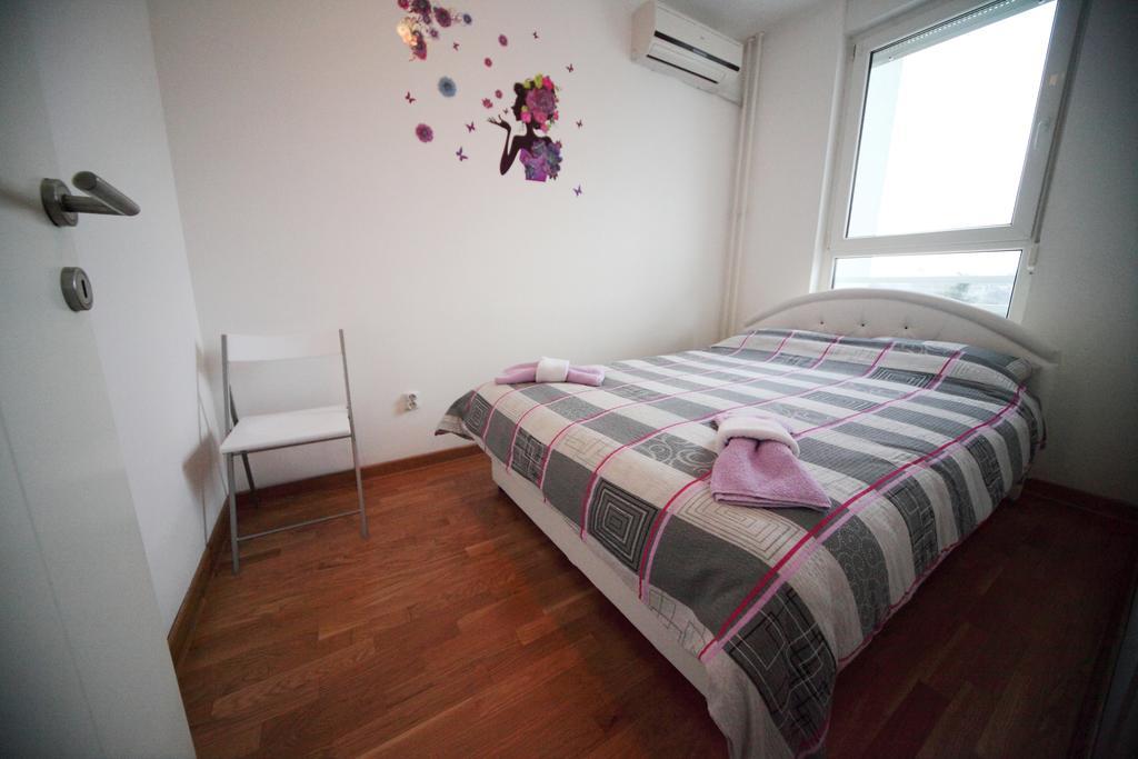 Apartments Belville Lux Belgrado Habitación foto